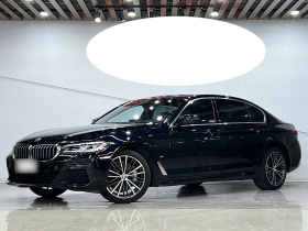 宝马5系 2022款 改款 530Li 领先型 M运动套装