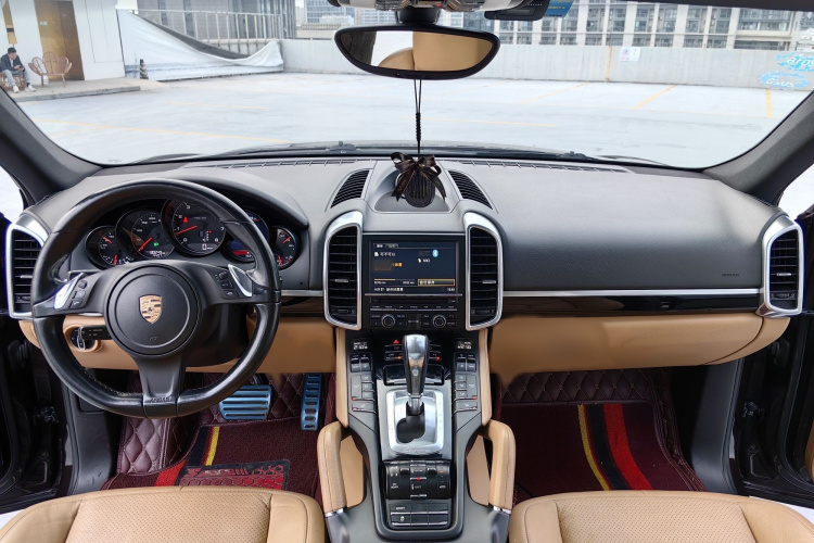 保时捷 2014款 Cayenne Platinum Edition 3.0T中控内饰7001