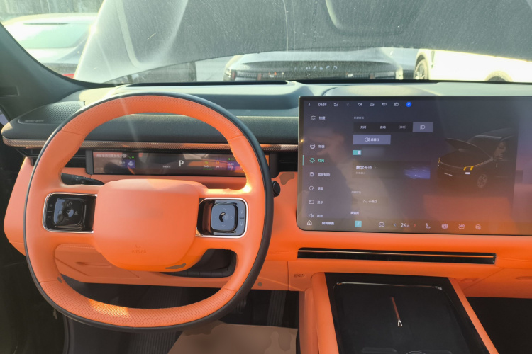 领克900 2025款 1.5T Ultra中控内饰12