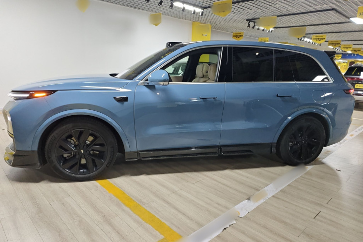 理想汽车 理想L8 2023款 Max车身外观6003