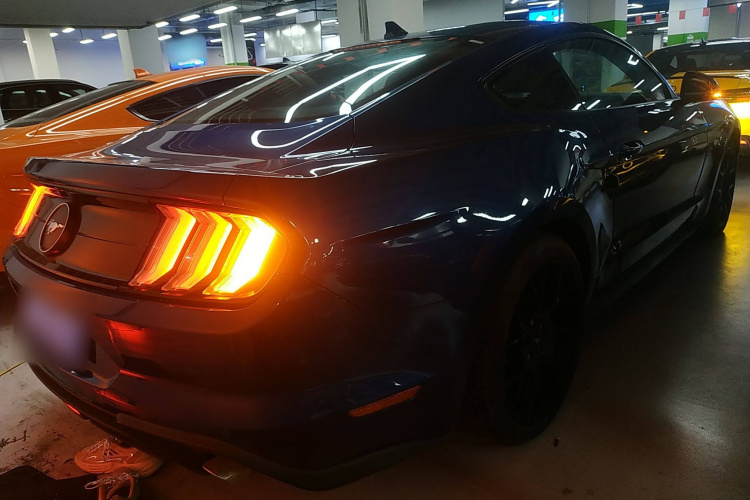 福特 Mustang 2021款 2.3T EcoBoost车身外观7