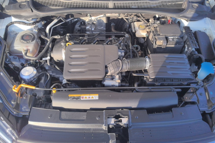 大众 朗逸 2023款 新锐 1.5L 自动出众新逸版机舱底盘24