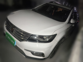 荣威RX5 2016款 20T 两驱手动互联网智惠版