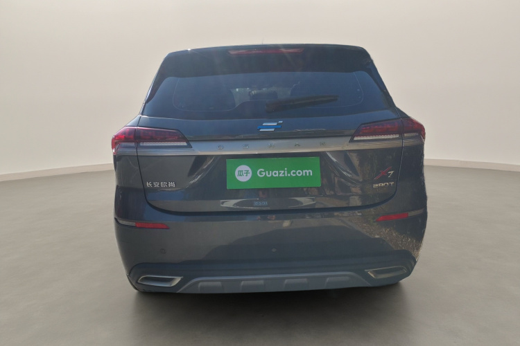 长安欧尚X7 2021款 1.5T 自动豪华型车身外观6