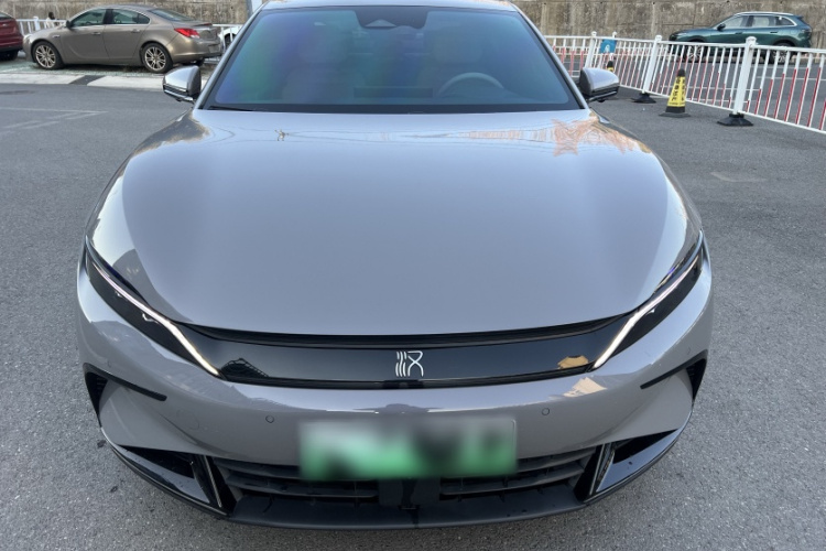 比亚迪 汉 2025款 DM-i 125KM精英型车身外观6006