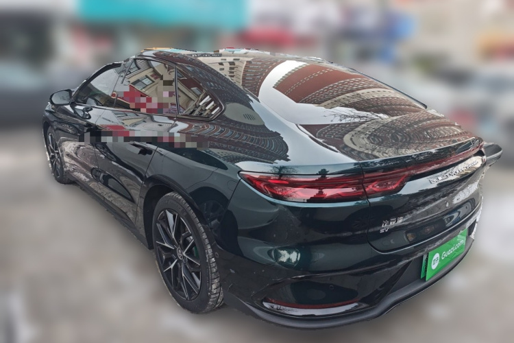 比亚迪 汉 2022款 EV 610KM四驱千山翠限量版车身外观5