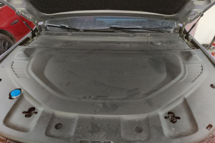 小鹏P7 2023款 P7i 702 Pro局部细节24