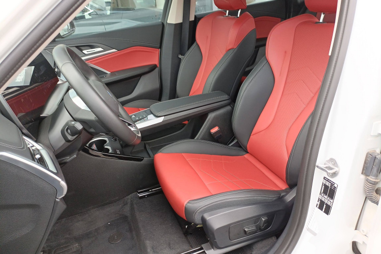 宝马X1 2024款 sDrive25Li M运动套装中控内饰19