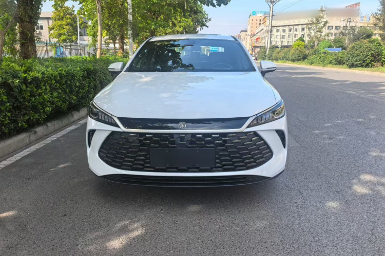 比亚迪 秦PLUS 2025款 DM-i 智驾版 128KM进取型车身外观6007