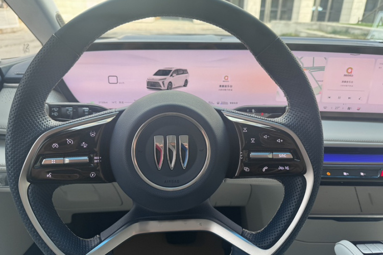 别克GL8新能源 2024款 陆尊 奢享版 6座中控内饰7005