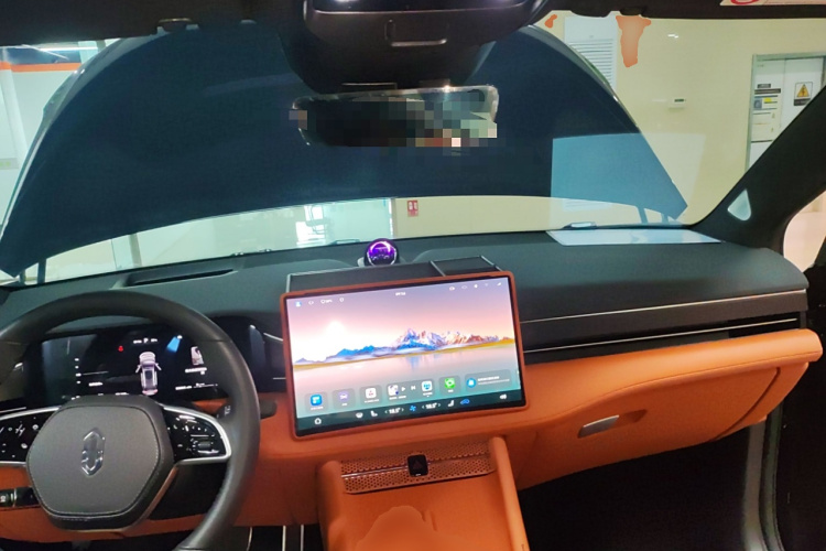 鸿蒙智行 问界M7 2024款 1.5T 智驾四驱Pro版 6座中控内饰7002