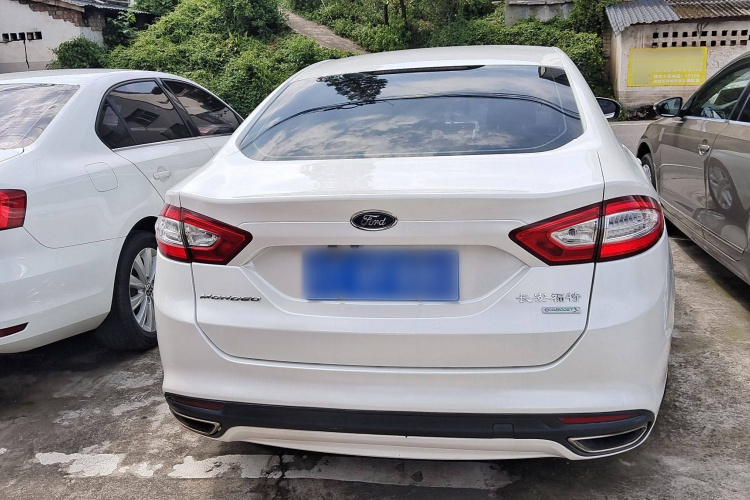 福特 蒙迪欧 2013款 1.5L GTDi180时尚型车身外观6004