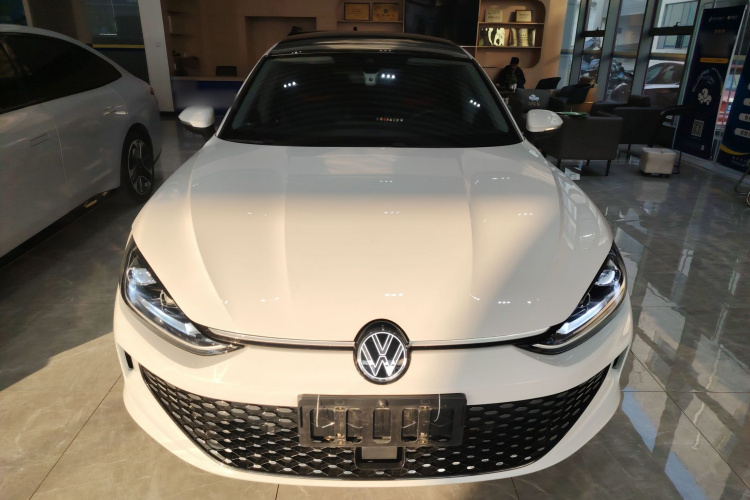 大众 2024款 凌渡L 280TSI DSG酷辣版车身外观2