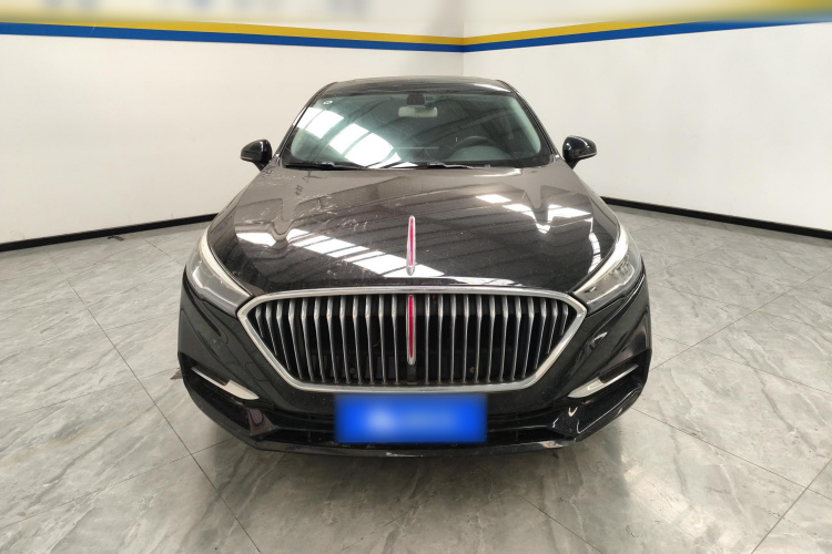 红旗H5 2022款 经典款 改款 1.5T DCT旗韵版车身外观2