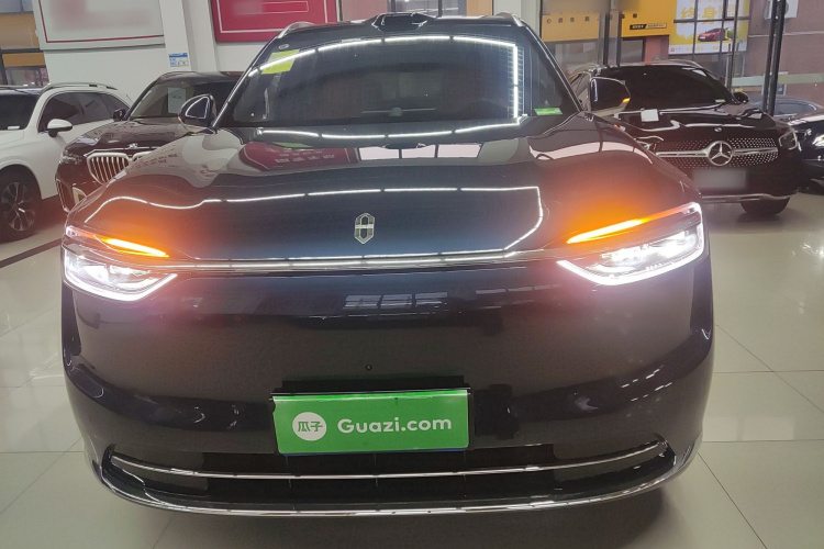 鸿蒙智行 问界M7 2026款 增程 Max四驱版 5座车身外观2