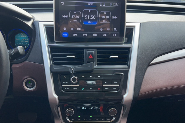 比速汽车 比速T3 2017款 1.3T CVT旗舰型局部细节16