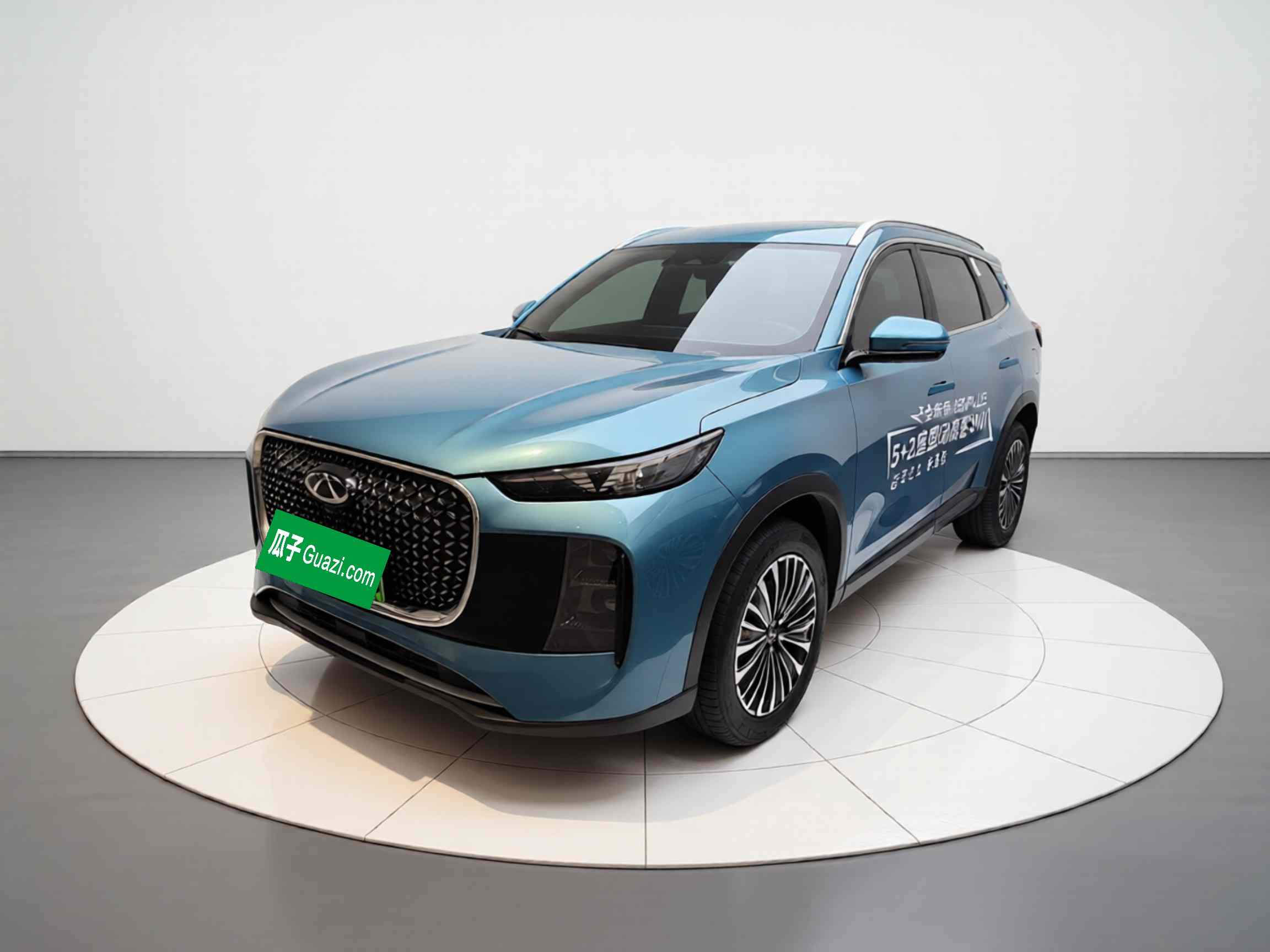 奇瑞 瑞虎8 PLUS C-DM 2025款 1.5T 116km 尊贵型 5座(2)