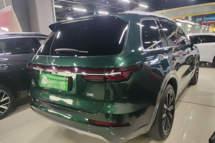 理想汽车 理想ONE 2021款 增程6座版车身外观7