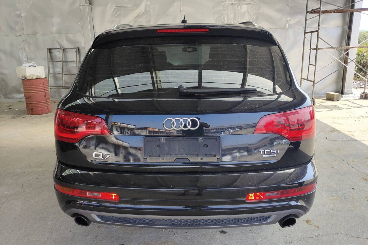 奥迪Q7 2015款 35 TFSI 进取型车身外观6004