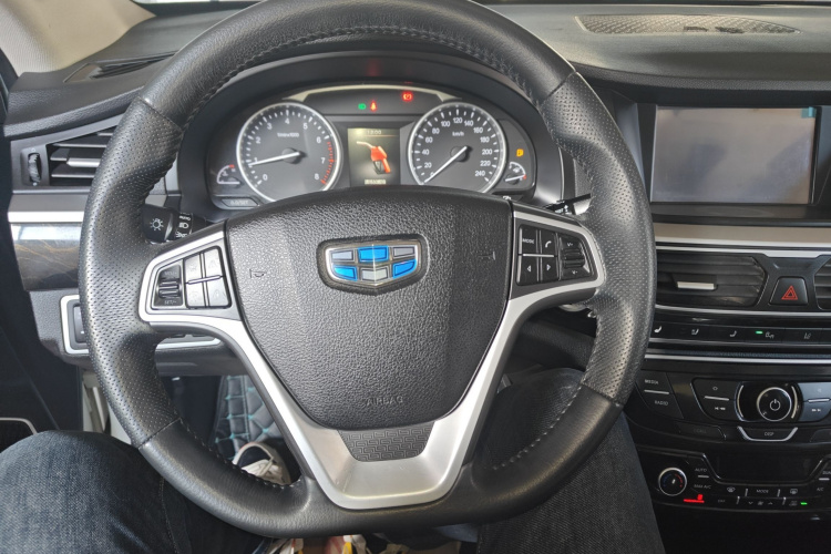吉利汽车 博瑞 2015款 1.8T 旗舰型中控内饰13