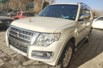 三菱 帕杰罗（平行进口） 