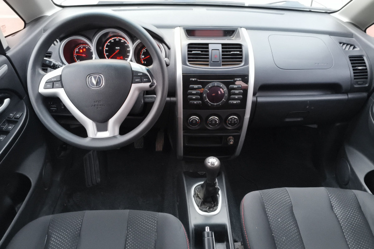 长安CX20 2014款 1.4L 手动运动版 国V中控内饰12