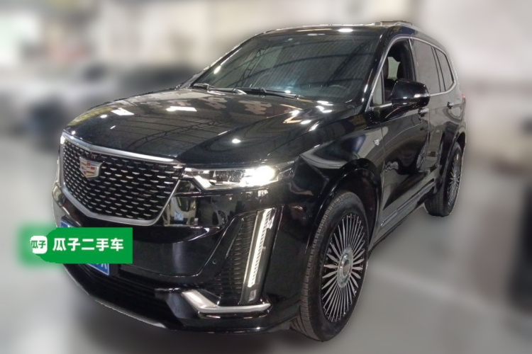 凯迪拉克XT6 2021款 28T 六座四驱豪华型车身外观1