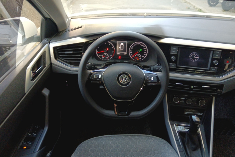 大众 Polo 2019款 Plus 1.5L 自动炫彩科技版局部细节13