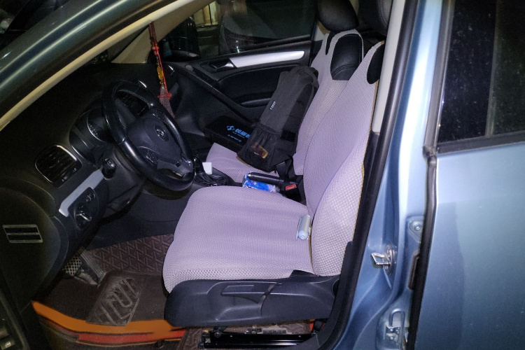 大众 高尔夫 2012款 1.4TSI 蓝驱版局部细节19