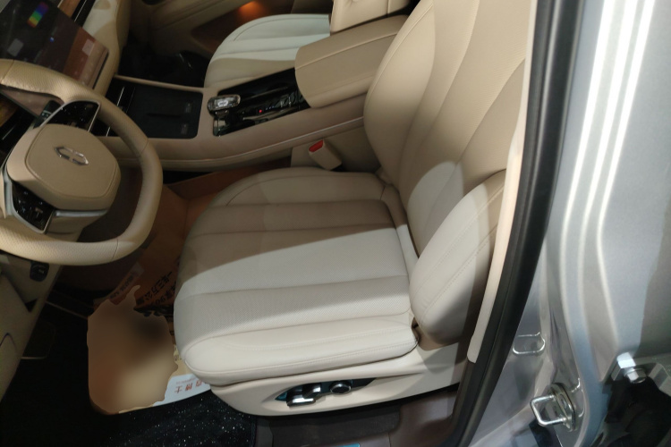 鸿蒙智行 问界M7 2024款 1.5T 后驱Plus版 5座中控内饰19