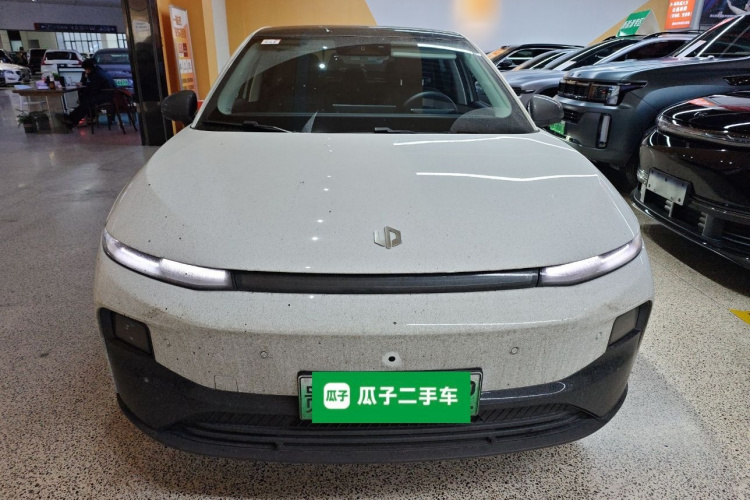 零跑汽车 零跑B01 2025款 650悦享版车身外观2