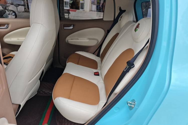 五菱汽车 宏光MINIEV 2025款 四门版 臻享款中控内饰21