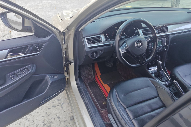 大众 宝来 2018款 1.5L 自动舒适型中控内饰20