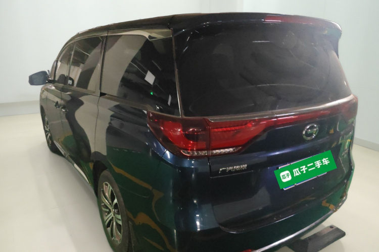 广汽传祺 传祺M8 2018款 320T 旗舰版车身外观5