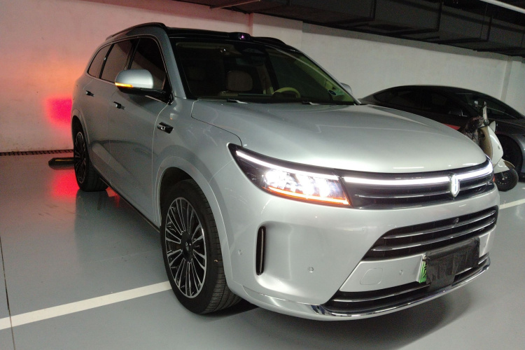 鸿蒙智行 问界M7 2024款 1.5T 智驾四驱Max版 5座车身外观6002