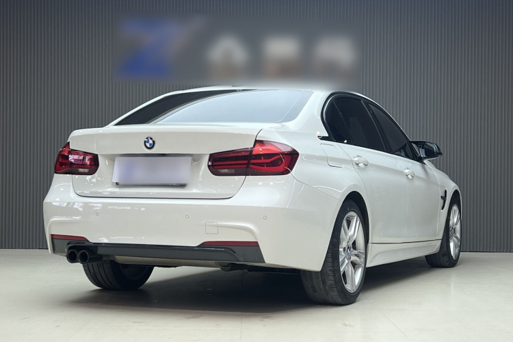 宝马3系 2019款 320Li M运动曜夜版车身外观6002