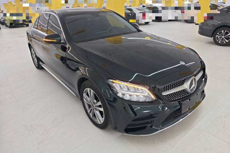 奔驰C级 2021款 C 200 L 时尚型运动版车身外观3