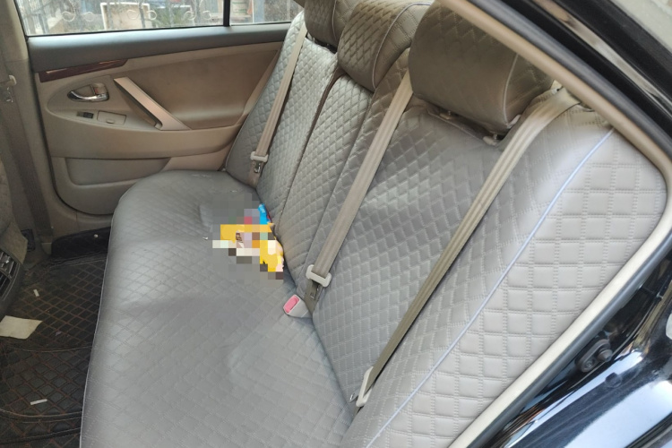 丰田 凯美瑞 2013款 200E 经典精英版中控内饰21