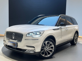 林肯 飞行家 2020款 3.0T V6 四驱行政版