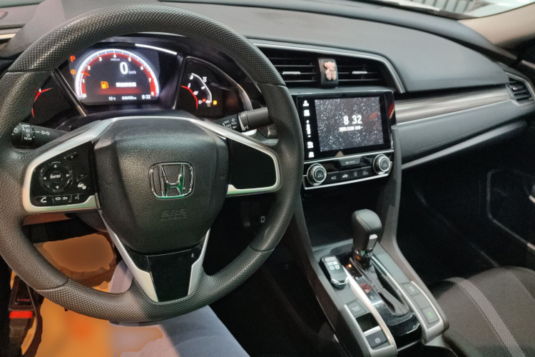 本田 思域 2019款 220TURBO CVT燃动版 国VI中控内饰12