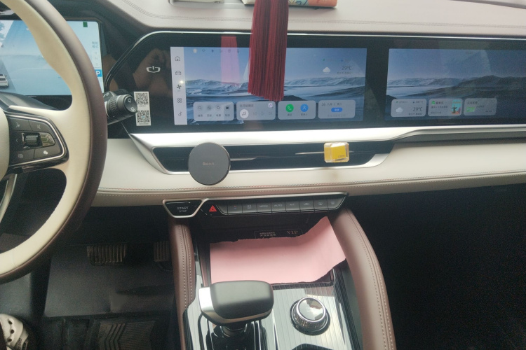 吉利汽车 星越L 2021款 2.0TD DCT EVO两驱尊贵型局部细节16