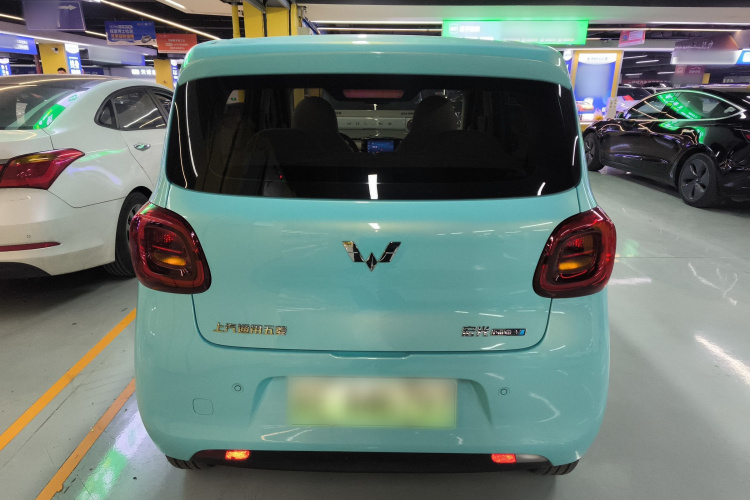 五菱汽车 宏光MINIEV 2025款 四门版 臻享款车身外观6