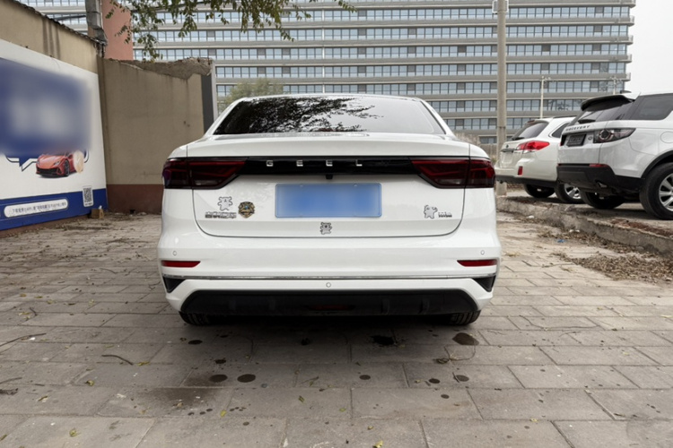 吉利汽车 帝豪 2022款 第4代 1.5L CVT精英型车身外观6005