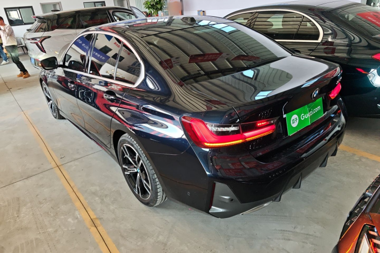 宝马3系 2024款 325i M运动套装车身外观6003