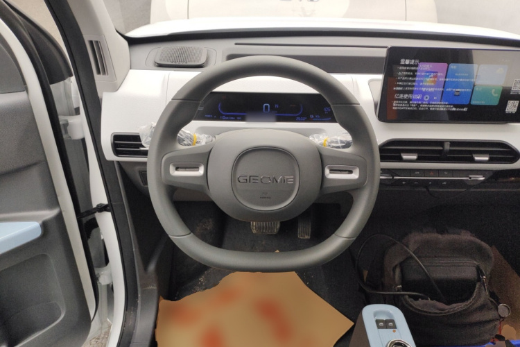 吉利银河 2024款 熊猫mini 200km 耐力熊局部细节13