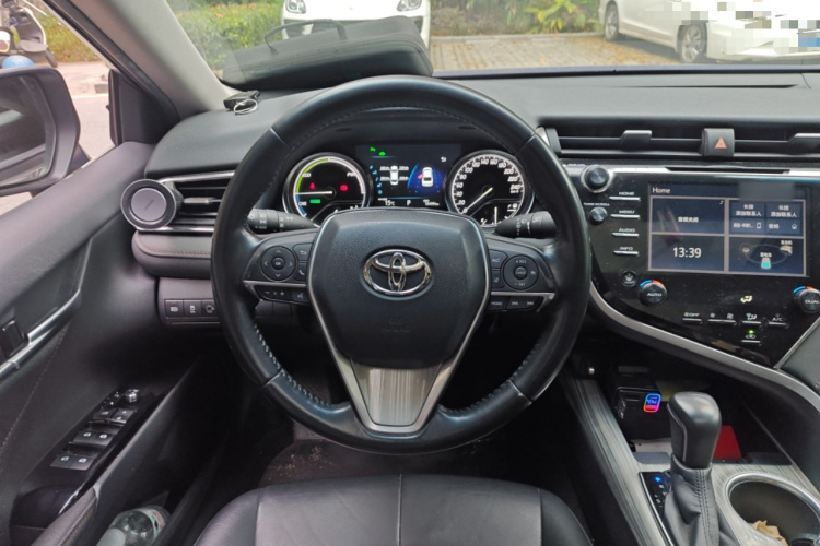 丰田 凯美瑞 2018款 双擎 2.5HG 豪华版局部细节13