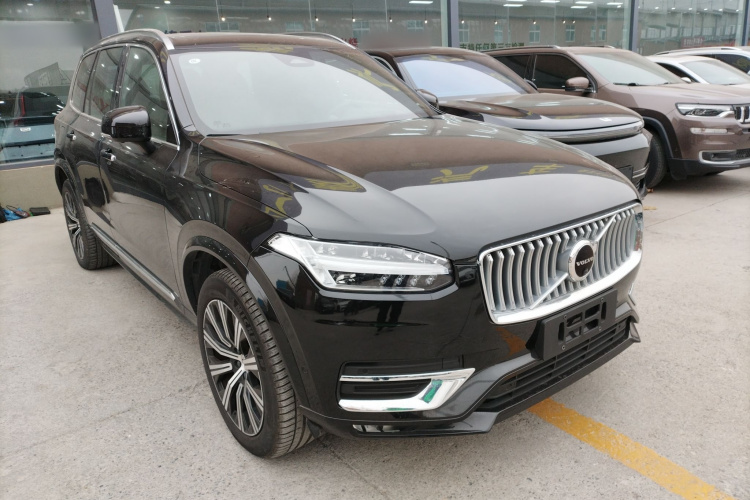 沃尔沃XC90 2023款 B6 智雅豪华版 7座车身外观6002