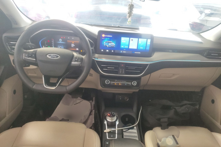 福特 福克斯 2021款 三厢 EcoBoost 180 自动锋潮型中控内饰12