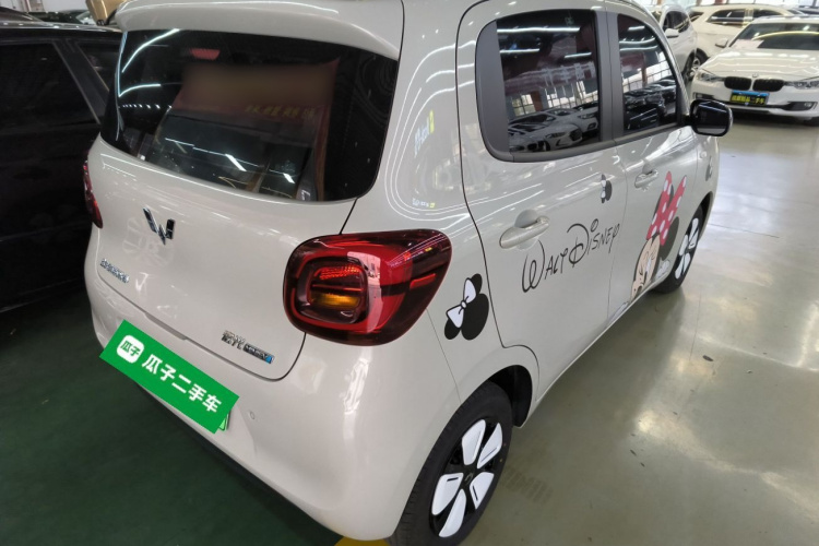 五菱汽车 宏光MINIEV 2025款 四门版 进阶款车身外观7