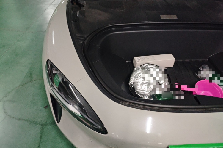 小米汽车 小米SU7 2024款 后驱超长续航高阶智驾Pro版局部细节9006